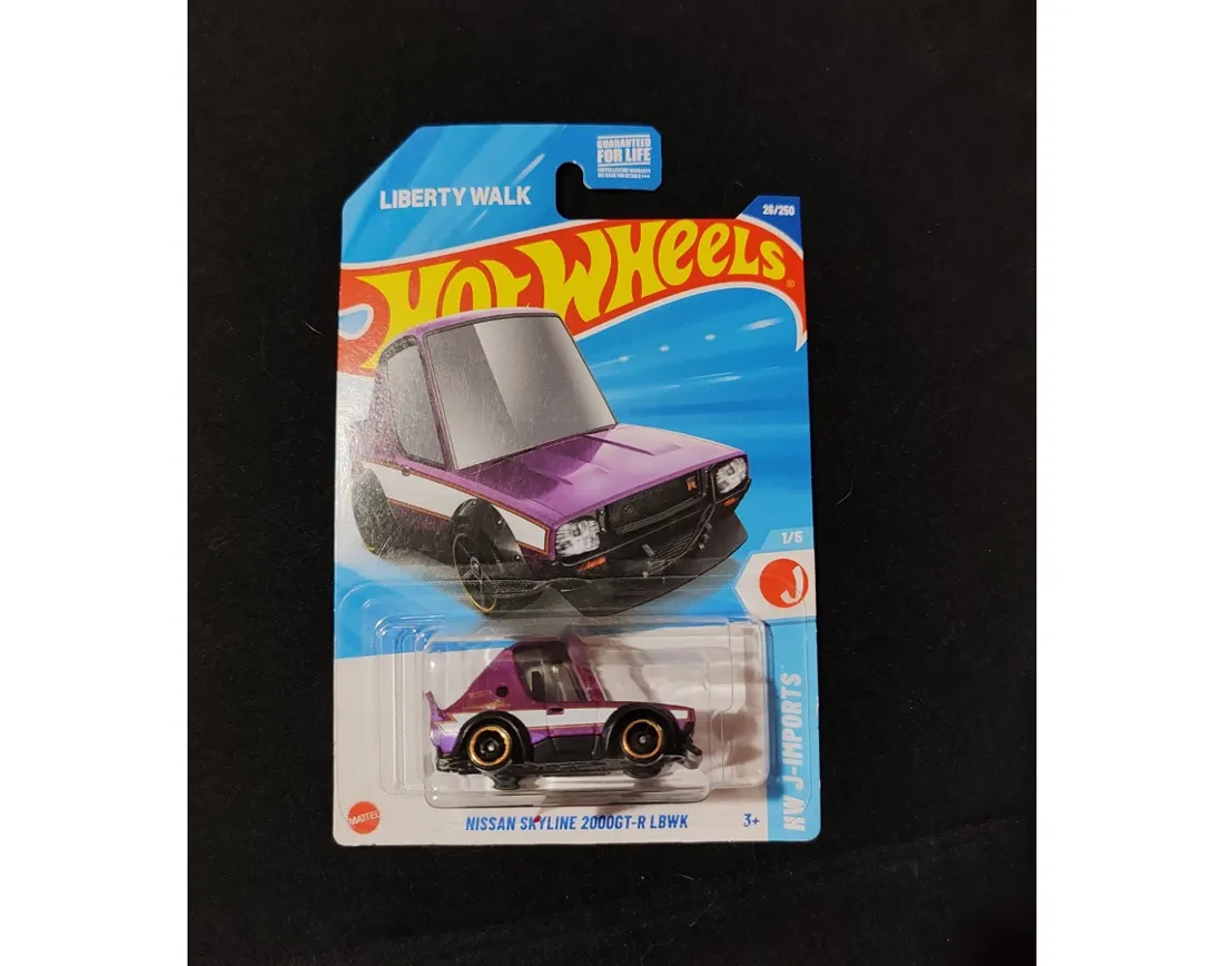 Nissan Skyline 2000GT-R LBWK Tooned