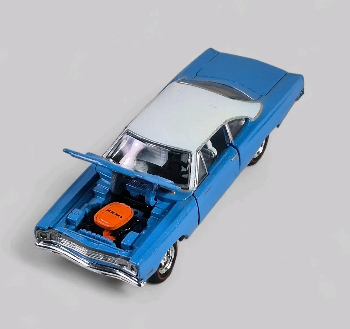 1969 PLYMOUTH ROAD RUNNER HEMI