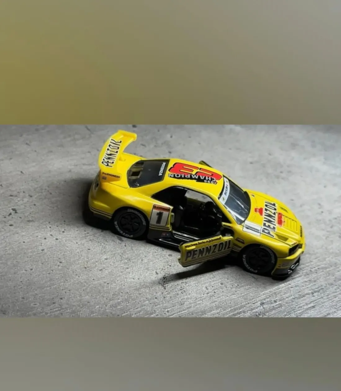 Racing Nissan Pennzoil Nismo GT-R R34